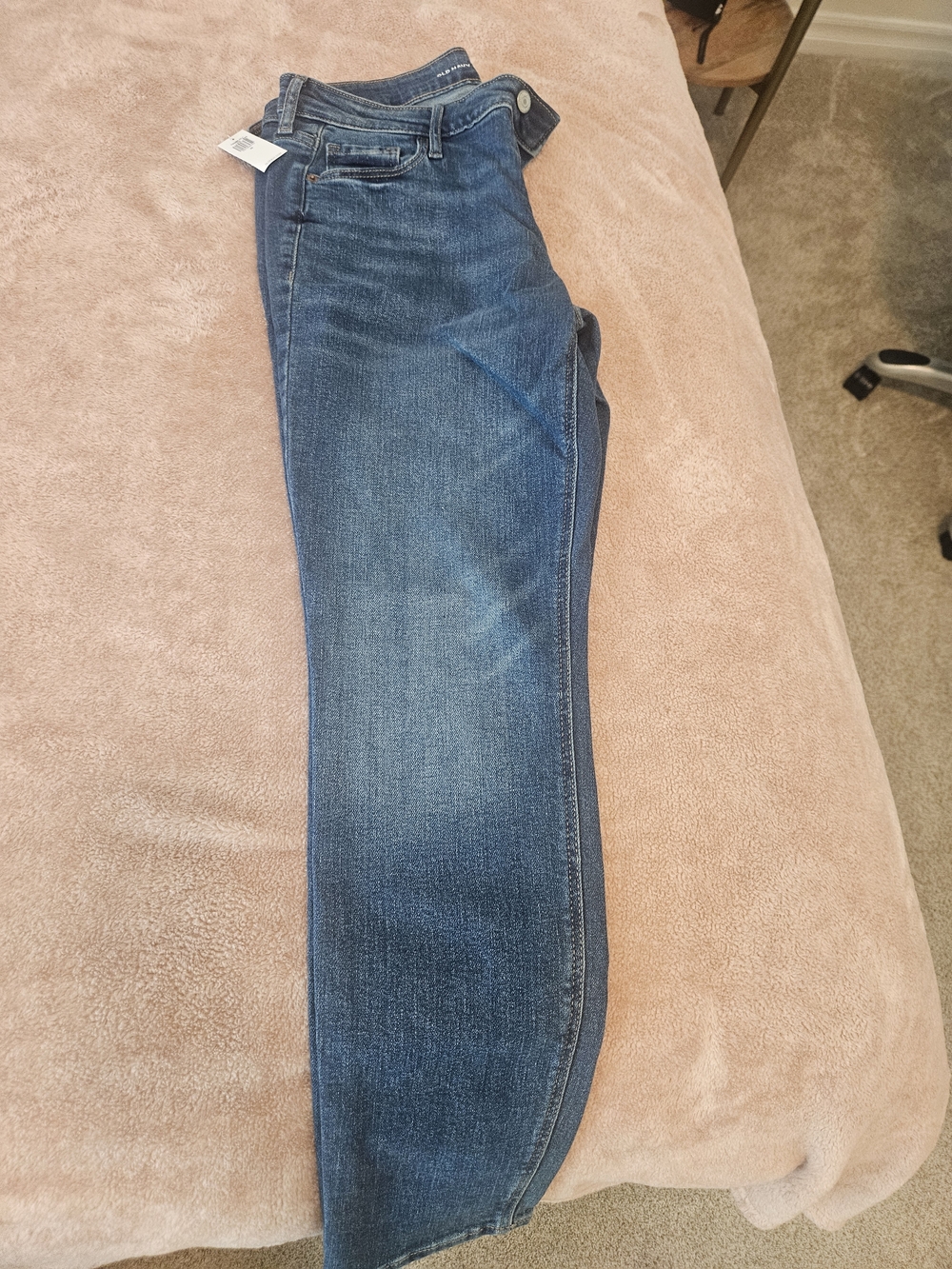Old Navy Rockstar Super Skinny Mid-rise Jeans